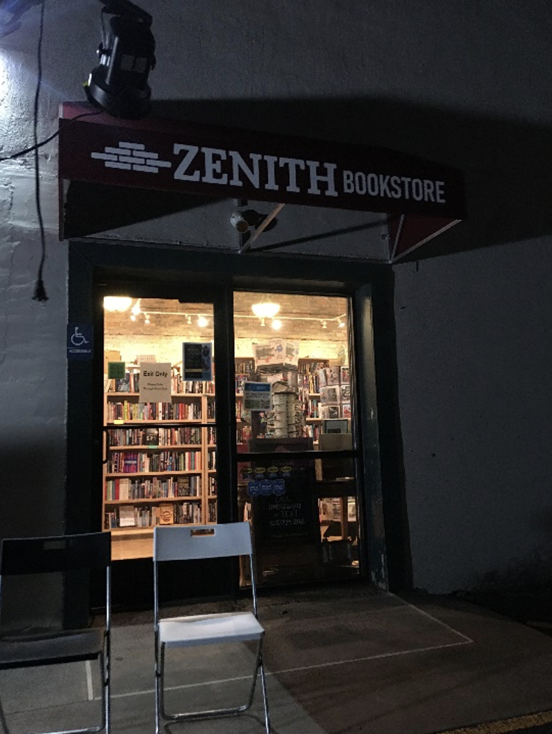 parking lot entrance of Zenith bookstore in Duluth